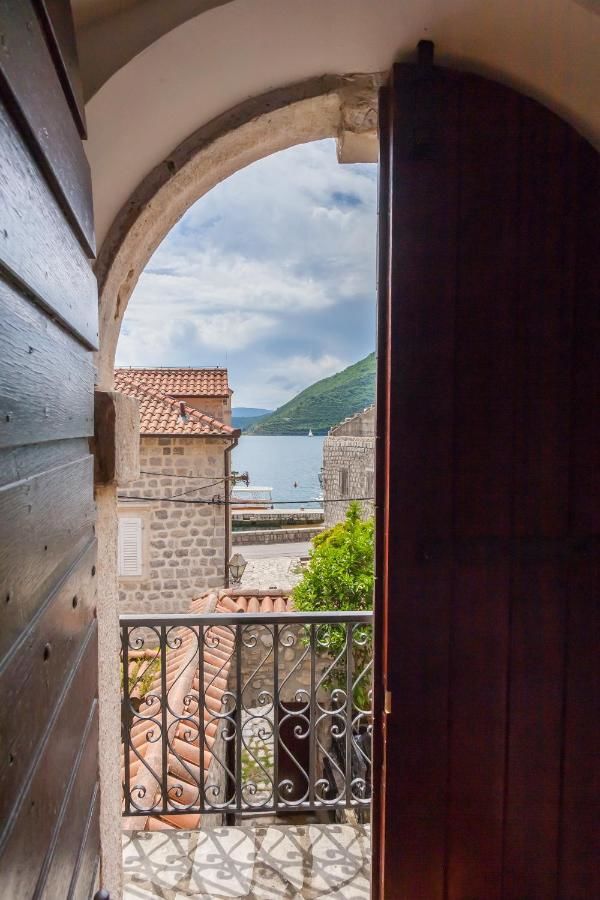 Апартаменты Villa & Apartments Perasto Пераст-19